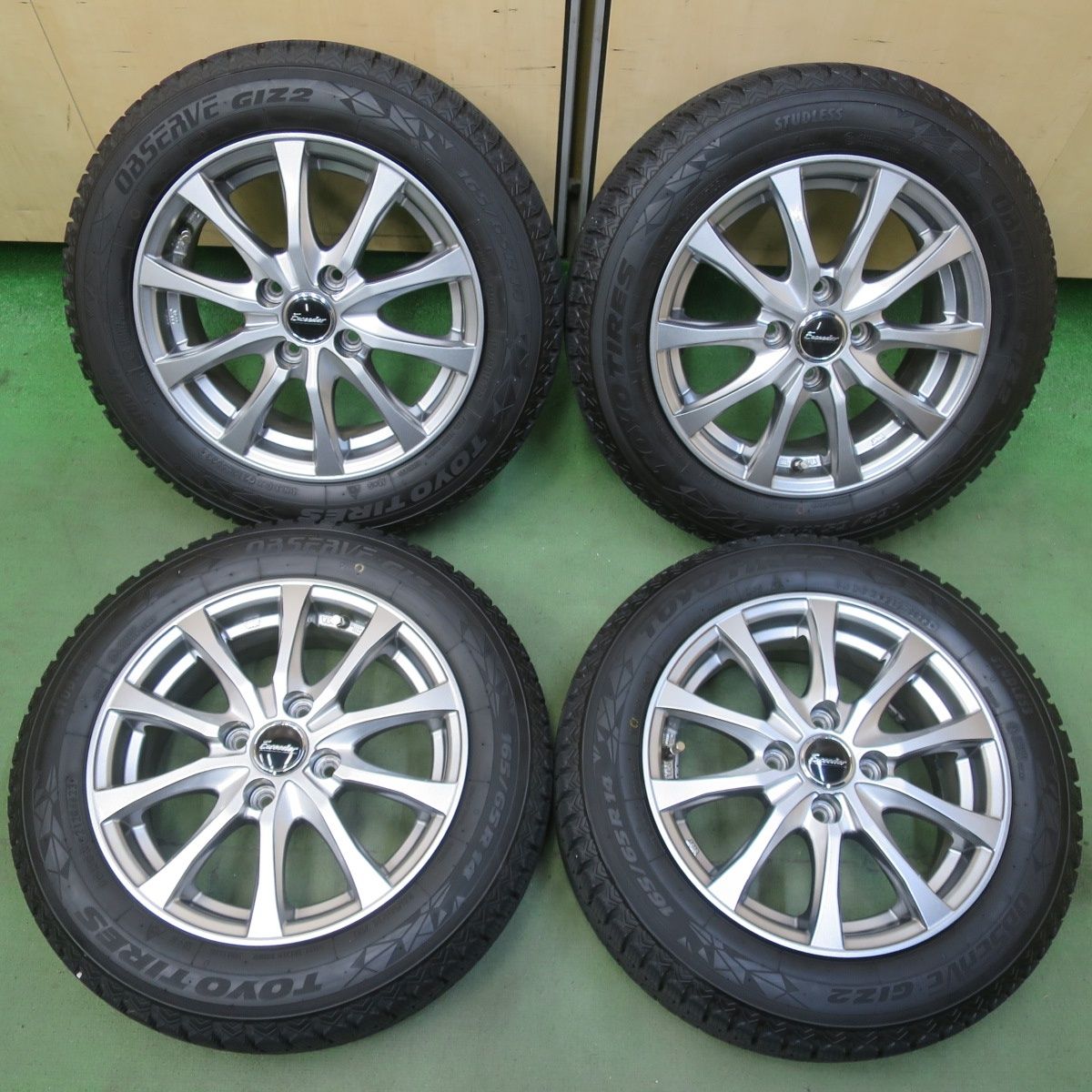 バリ溝！23年！キレイ！9分◎スタッドレス 165/65R14 トーヨー オブザーブ GIZ2 Exceeder エクシーダー 14インチ PCD100/4H◎6061504イス
