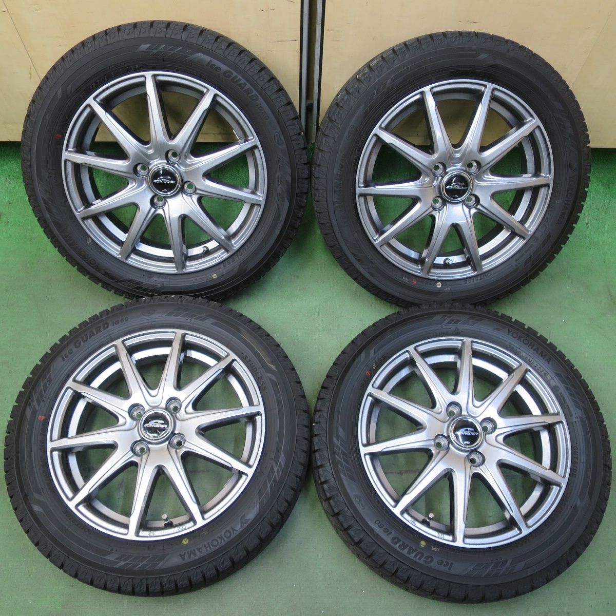 バリ溝！24年！キレイ！ほぼ10分◎スタッドレス 165/65R15 ヨコハマ