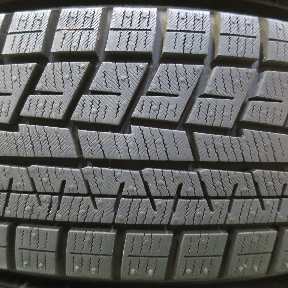 バリ溝！24年！キレイ！ほぼ10分◎スタッドレス 165/65R15 ヨコハマ
