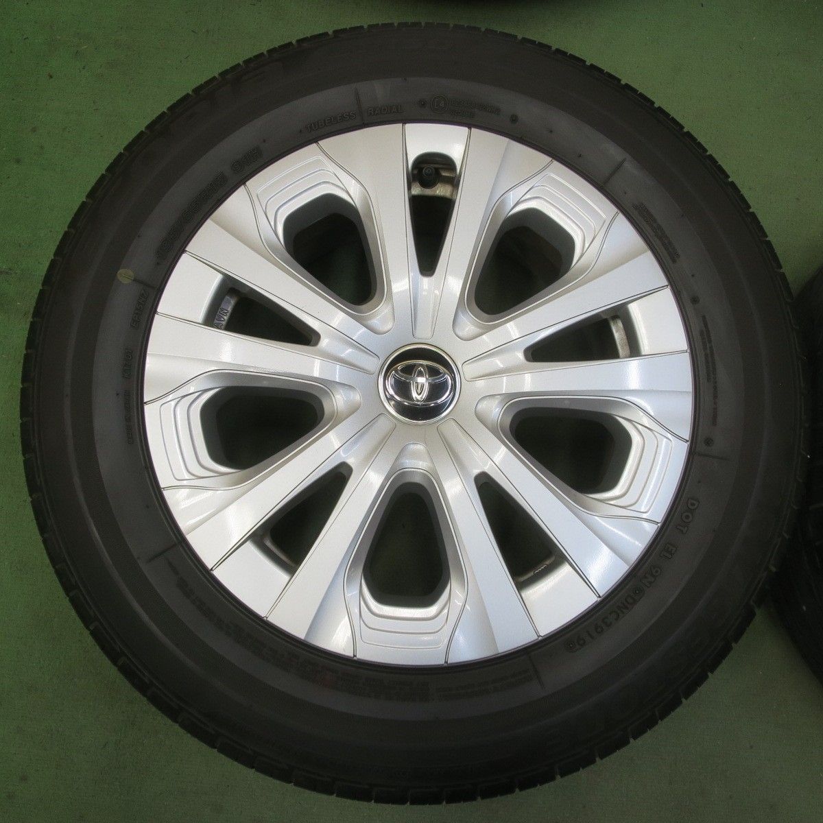 キレイ◎トヨタ 50系 プリウス 純正 195/65R15 ブリヂストン エコピア