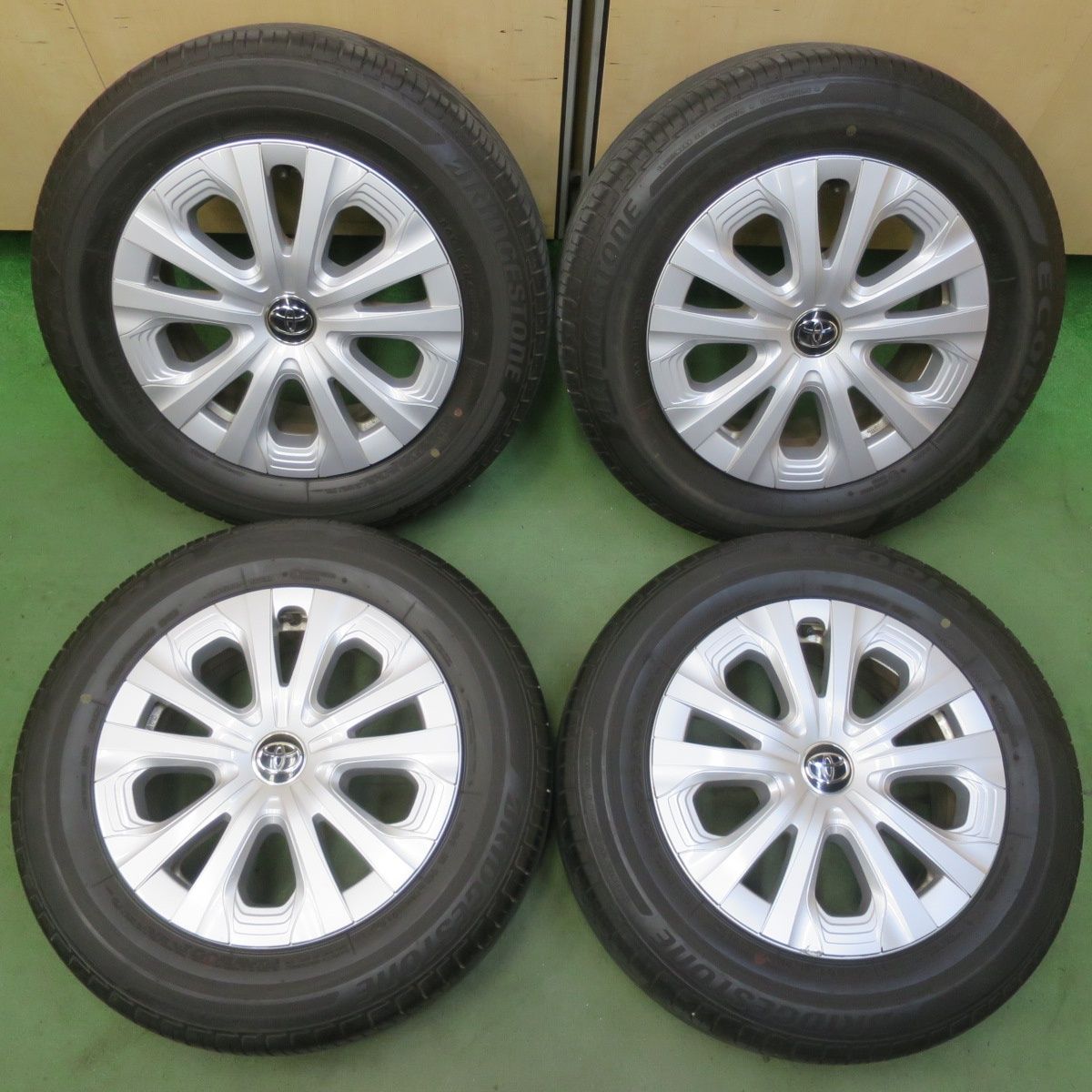 キレイ◎トヨタ 50系 プリウス 純正 195/65R15 ブリヂストン エコピア
