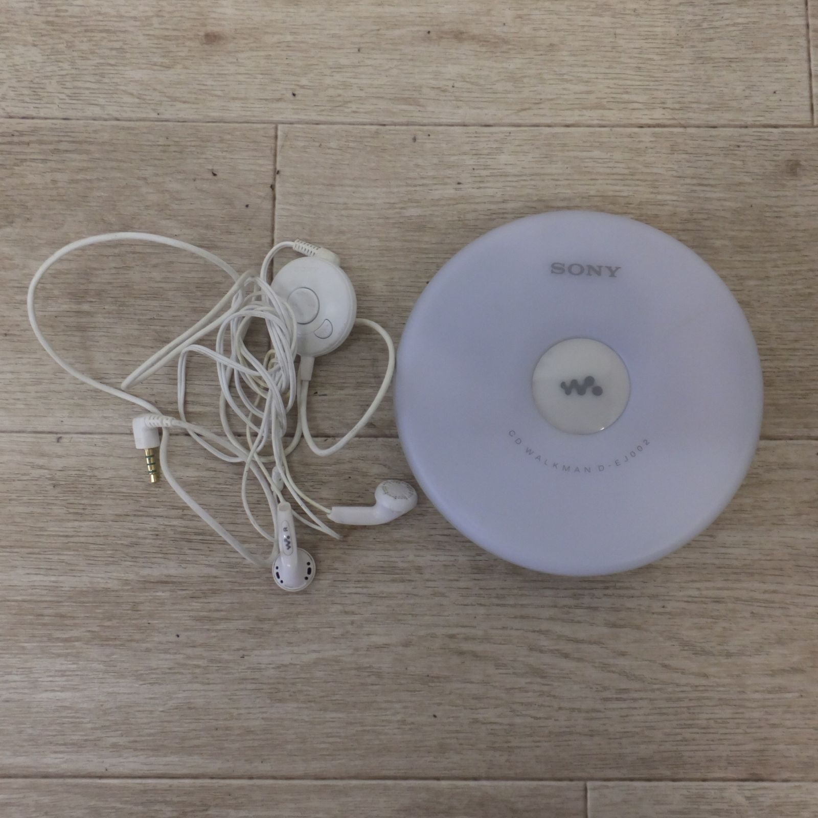 送料無料] 現状品☆SONY ソニー CDウォークマン WALKMAN D-EJ002 CD-R