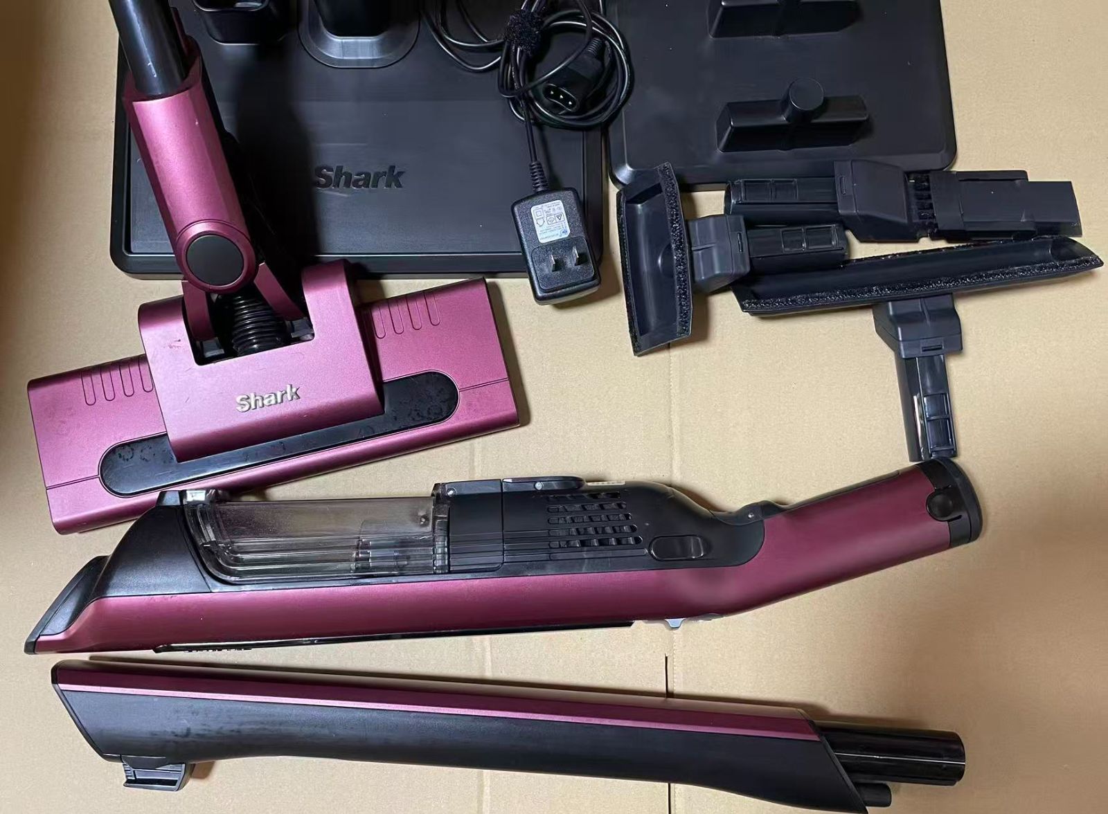 Shark EVOPOWER SYSTEM CS200JRD コードレススティッククリーナー 掃除