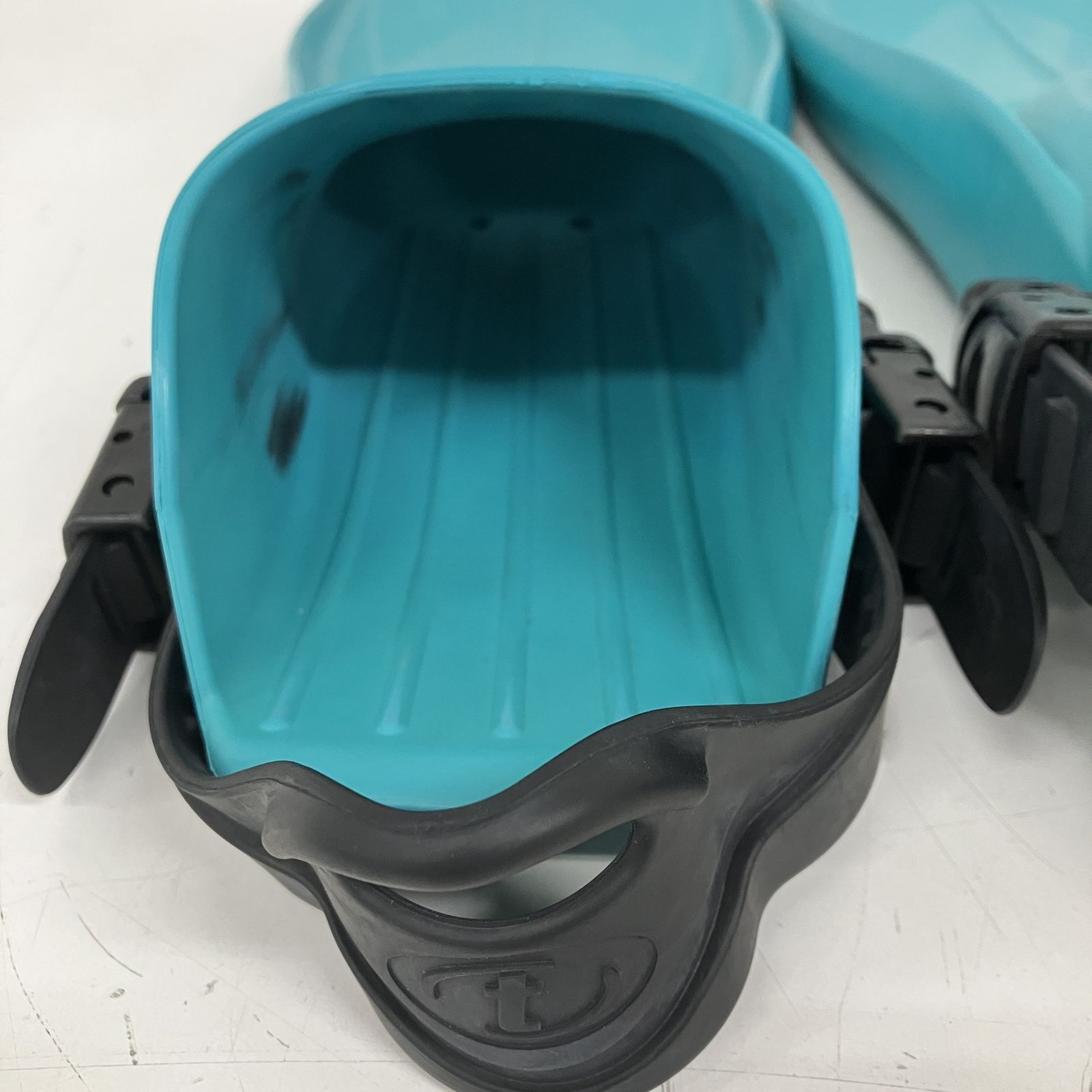 TUSA フィン Mサイズ ツサ スキューバ― ダイビング機材 ジャンク
