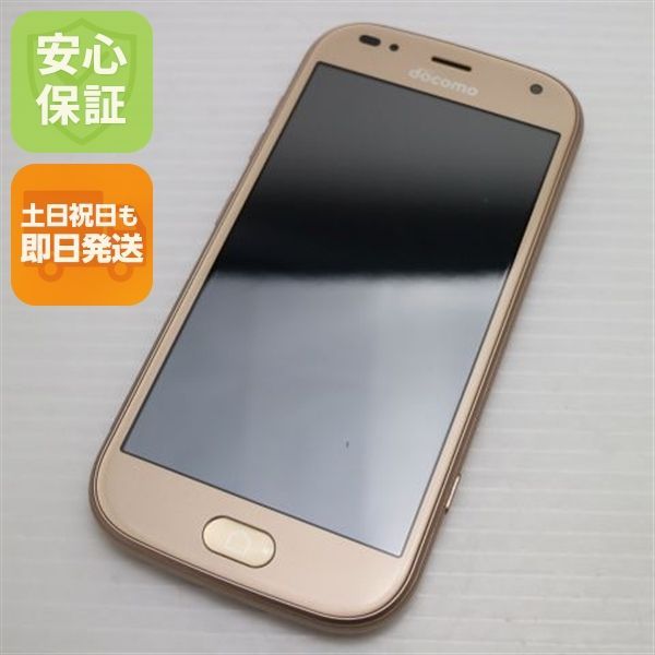 超美品 F-01L らくらくスマートフォン me ゴールド スマホ 本体 白ロム