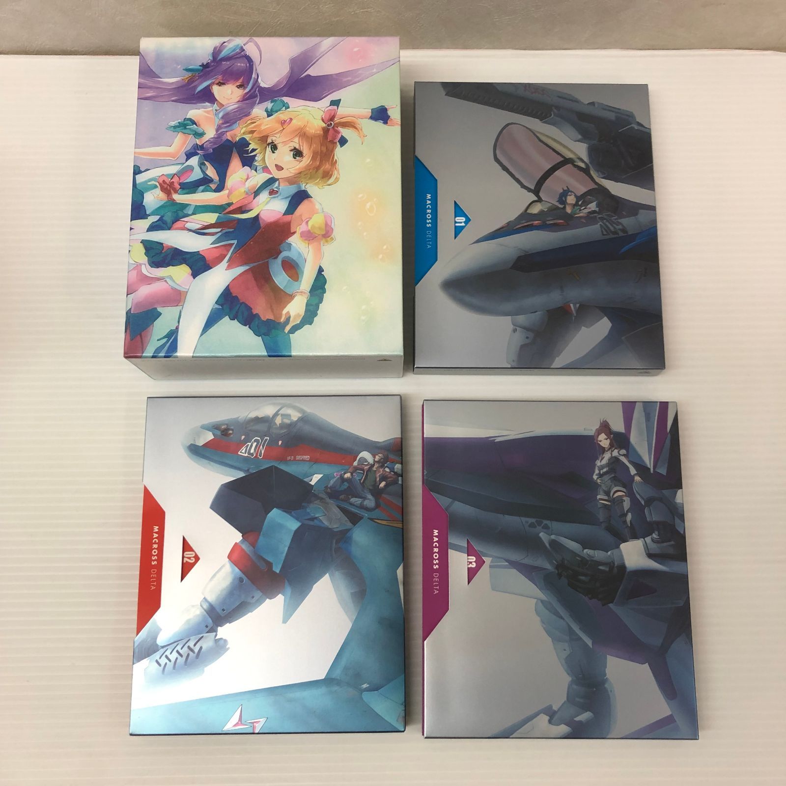 Blu-ray マクロスDELTAΔ 1巻〜9巻 全巻セット 未開封品 姫路東店 中古 