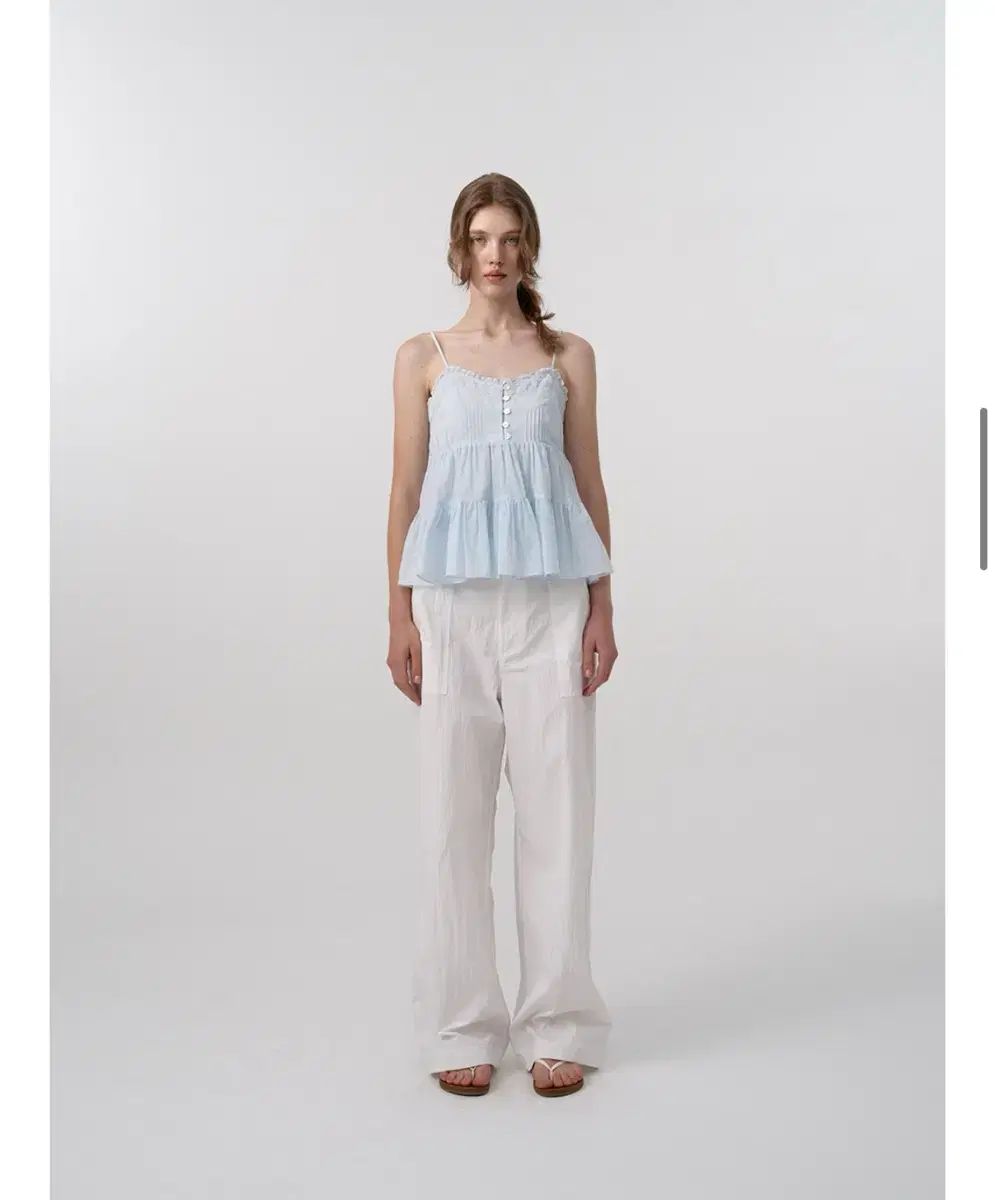 ザ・バーネット Oa フリル ノースリーブ トップ Light Blue