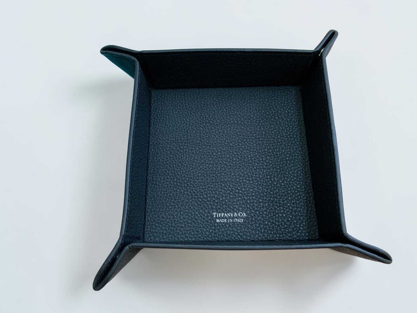 【中古　美品】　TIFFANY&Co.　 ティファニー レザー　キャッチオールトレー　トレー