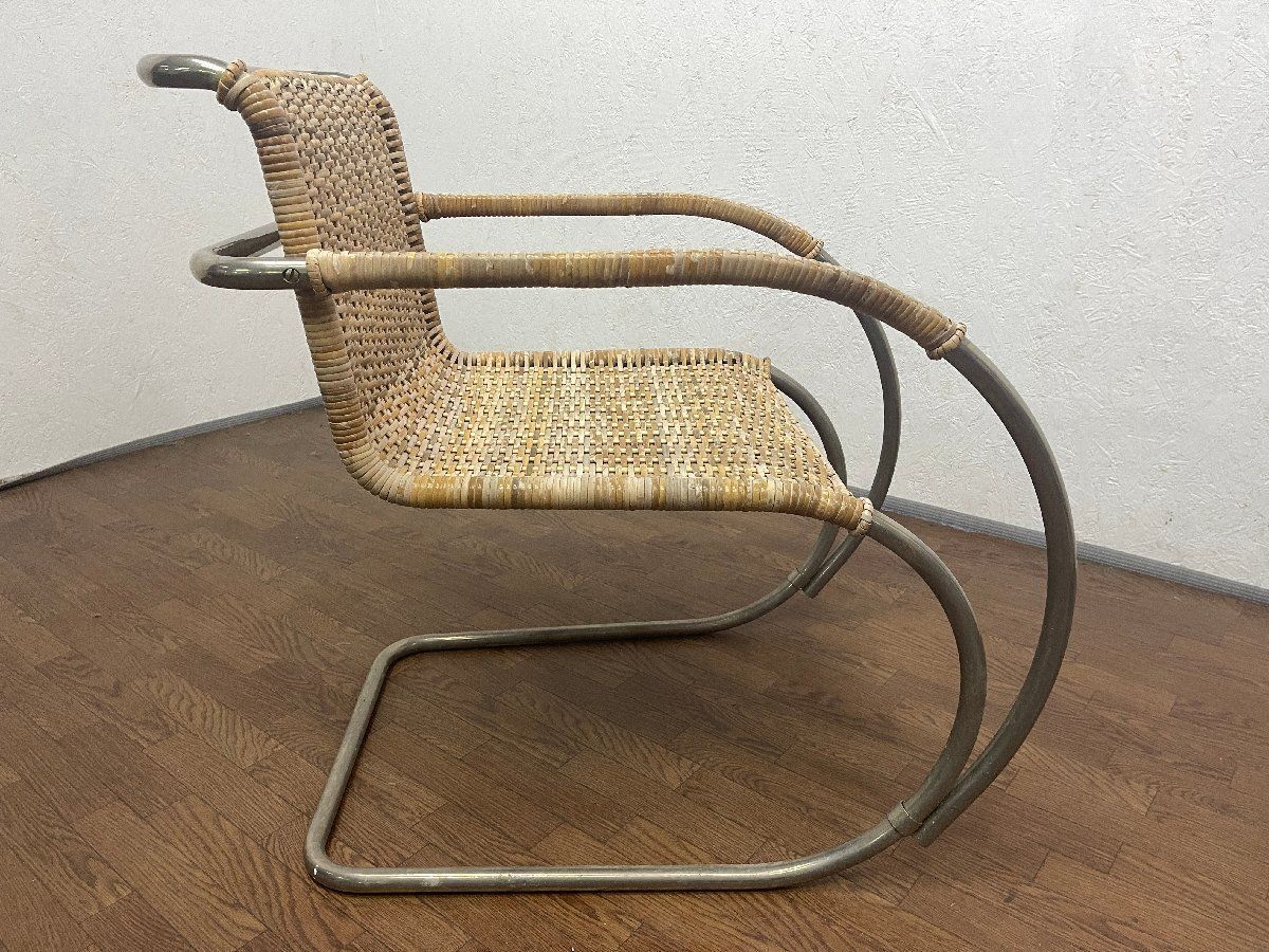 ○名作ビンテージ TECTA テクタ D42 アームチェア スチール×ラタン（籐