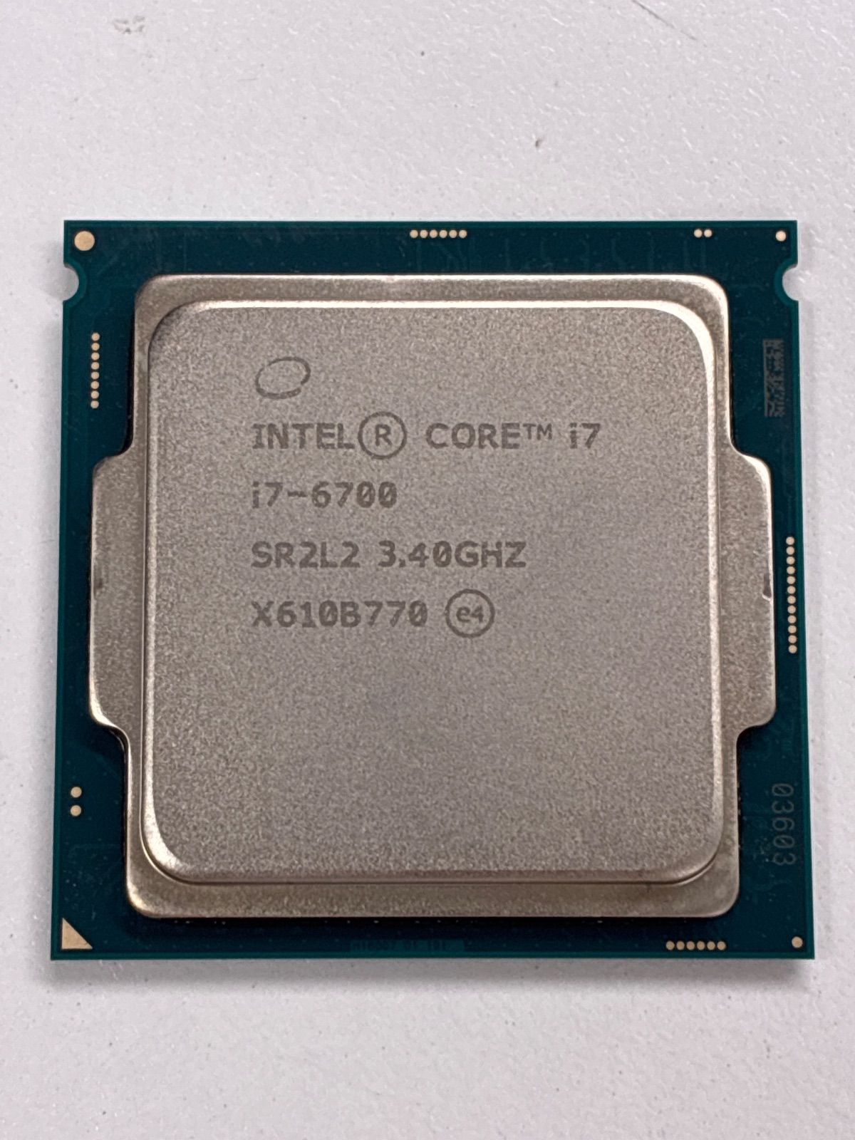 Intel　CPU 動作品。 Intel CPU 中古 目立った傷や汚れなし - メルカリ