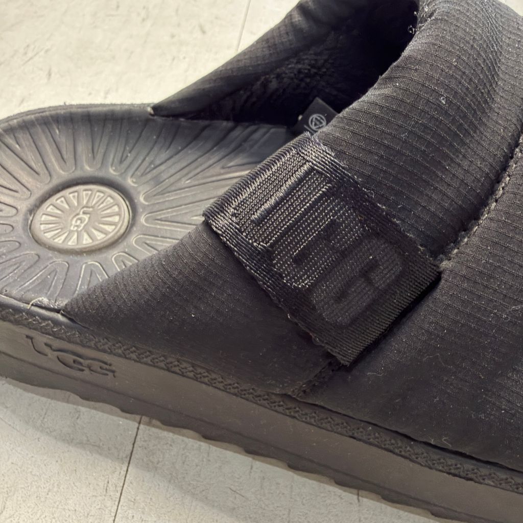 UGG アグ Maxxer Slide 厚底サンダル ブラック size:27【中目黒B06 