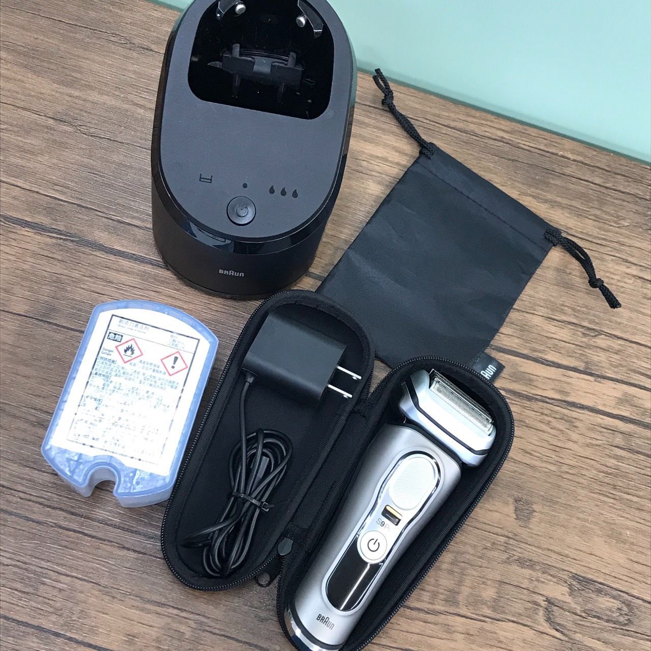 BRAUN ブラウン S9Pro Series 9 Pro シリーズ9 メンズシェーバー 髭剃り 送料無料♪