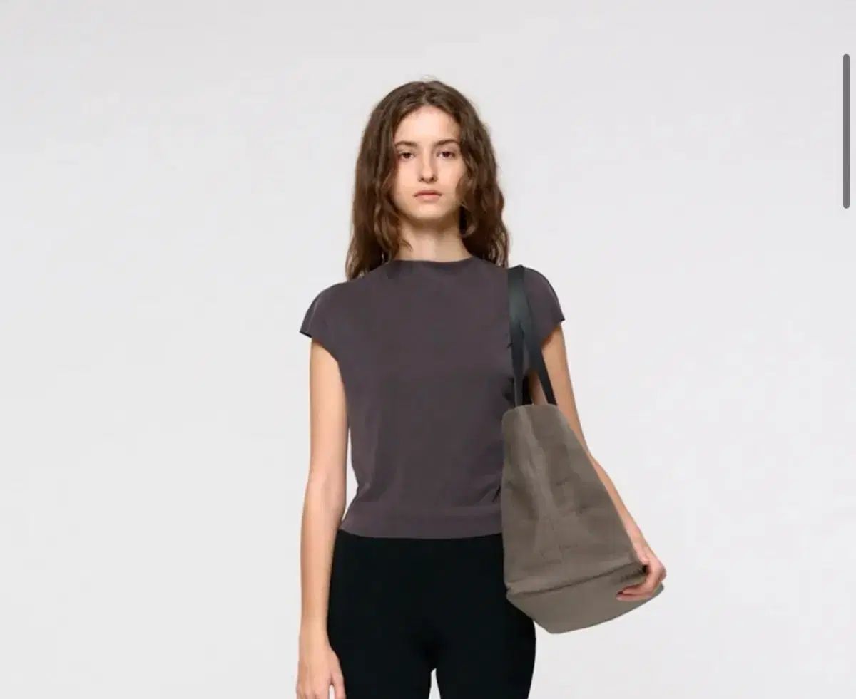アモーメント Jersey Mock Neck Top Charcoal
