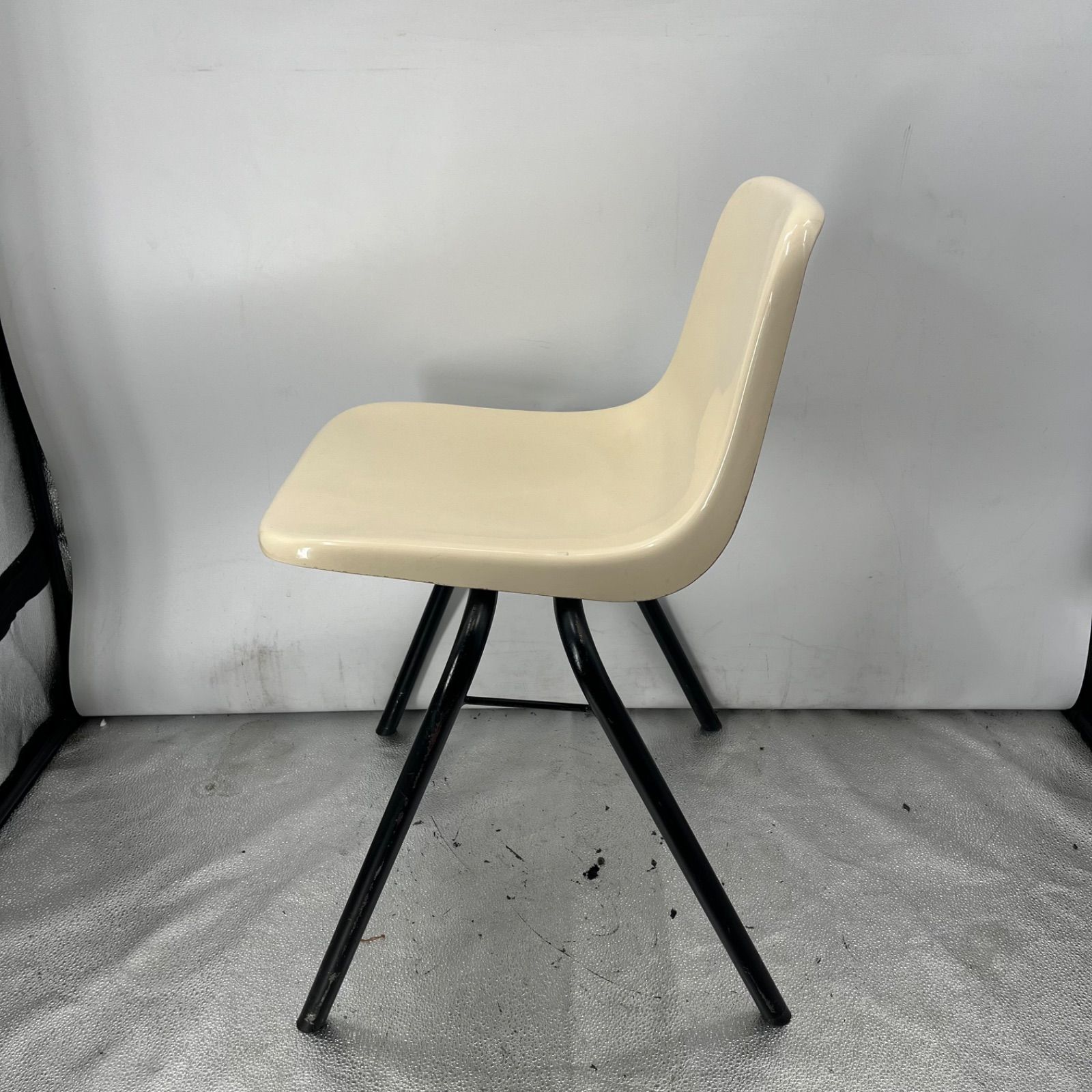 KOKUYO コクヨ FRPスタッキングチェア コトブキ ミッドセンチュリー KOKUYO コクヨ コトブキチェア レトロ FRPチェア 2脚セット アイボリー