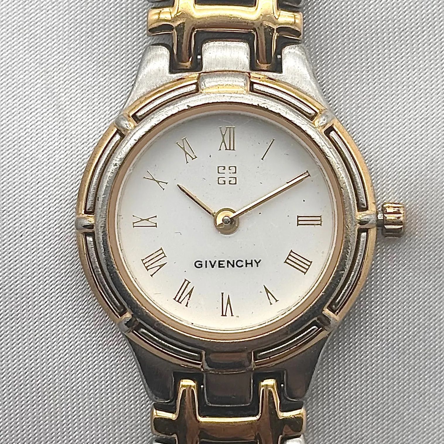 稼働品 Working item ジバンシー GIVENCHY 腕時計 レディース Ladies