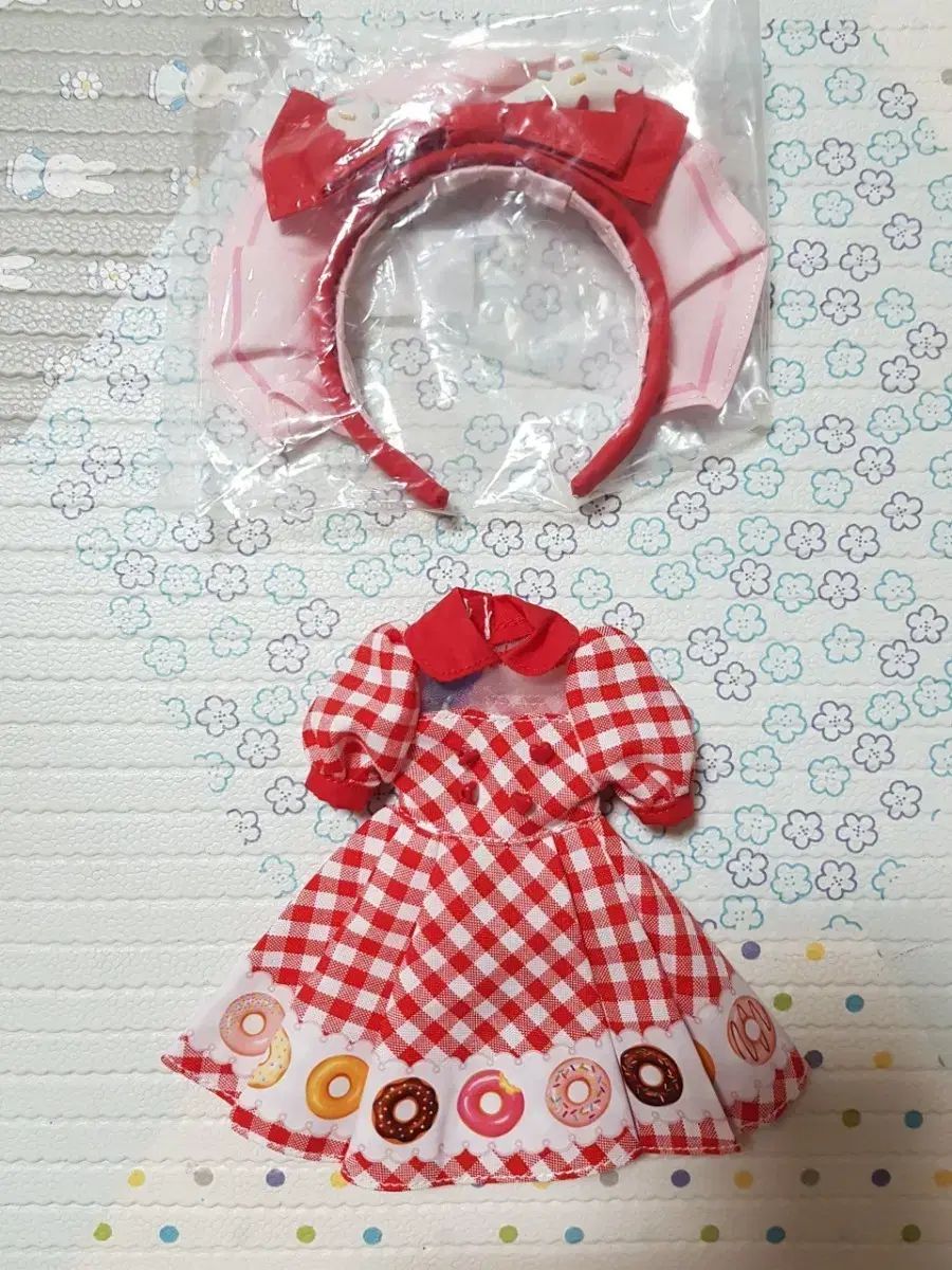 ブライス ドーナッツ ドーナッツ ディフォルト & カチューシャ