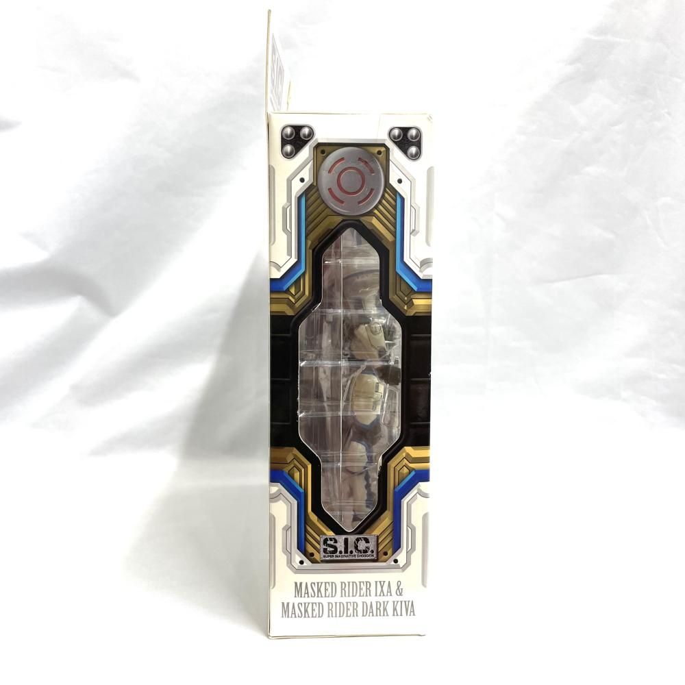 中古】未開封)S.I.C. 仮面ライダーイクサ＆ダークキバ[79] - メルカリ