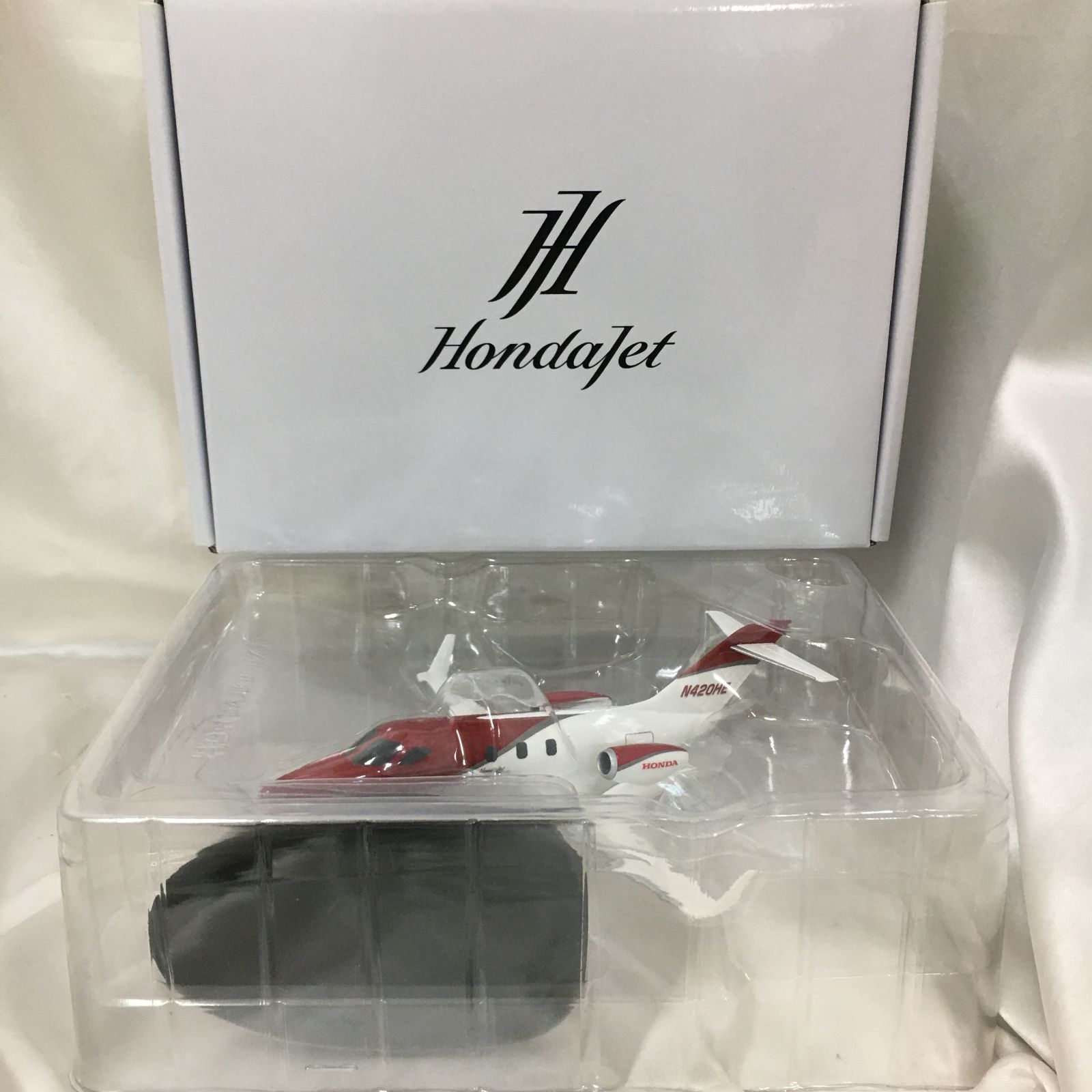 三沢店45-19-0624] ホンダジェット HONDAJET ダイキャスト 1/72 完成品
