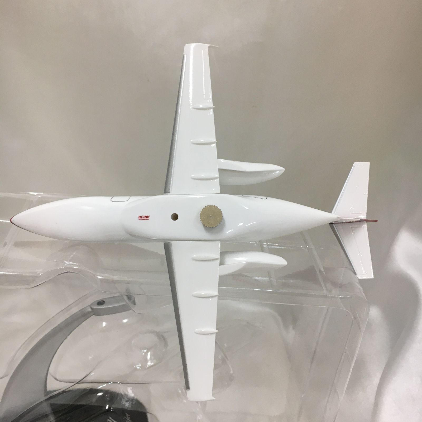 ホンダジェット HONDAJET ダイキャスト 1/72 完成品　飛行機模型 三沢店45-19-0624] ホンダジェット HONDAJET ダイキャスト 1/72 完成品
