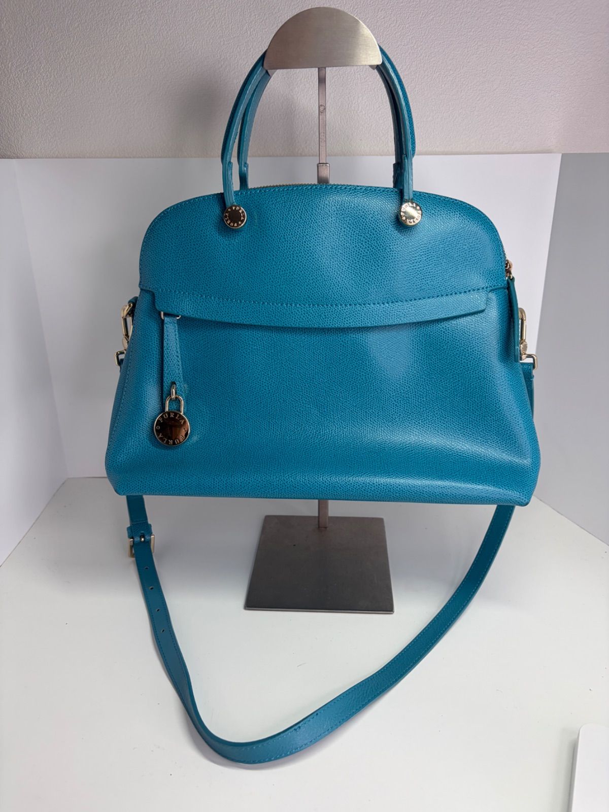 [美品]FURLA ショルダーバッグ ハンドバック