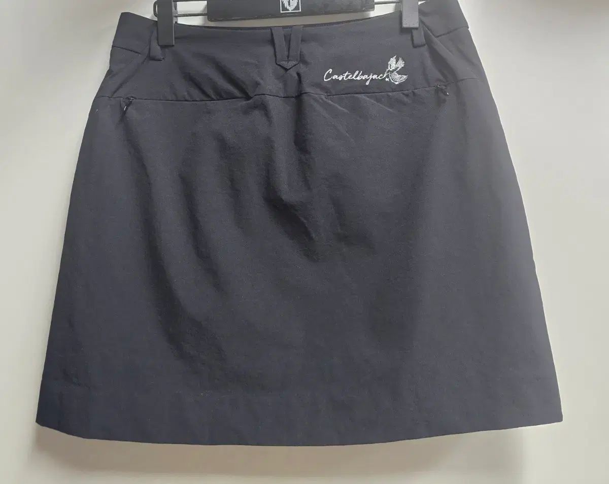 ☆新品☆カステルバジャック レディス ゴルフ用ストレッチ スカート 黒 CASTELBAJAC カステルバジャック レディース ゴルフ スカート ブラック
