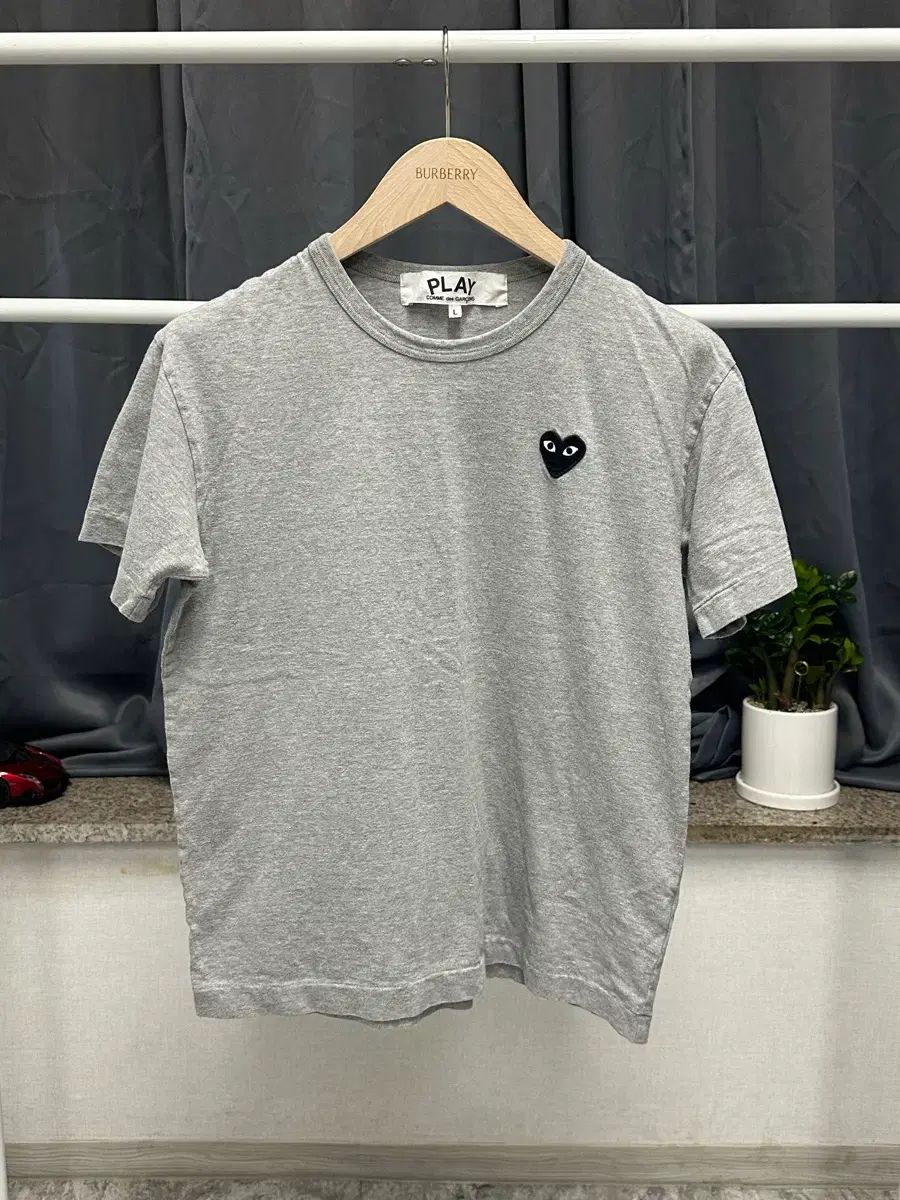 コム・デ・ギャルソン 正規品 / レディース 90サイズ / 95サイズ / ハートロゴ 半袖Tシャツ
