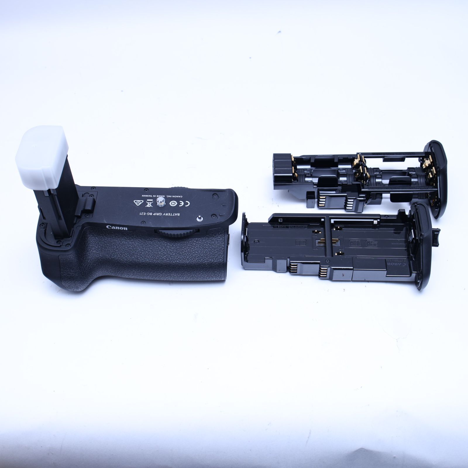 【Canon　バッテリーグリップ　BG-E21】動作確認済み