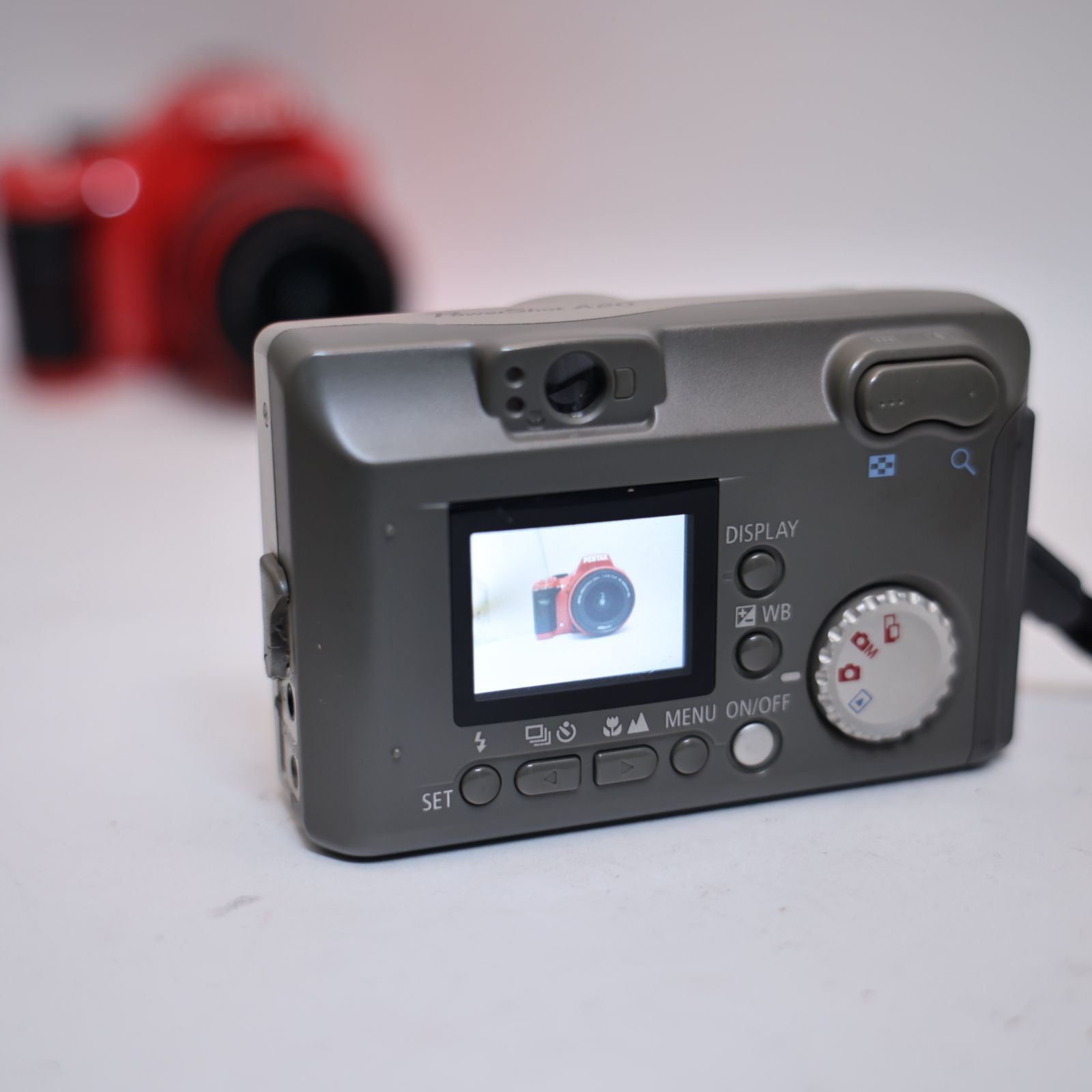 スマホ転送可 デジタルカメラ Canon Powershot A20 コンデジ メモリー