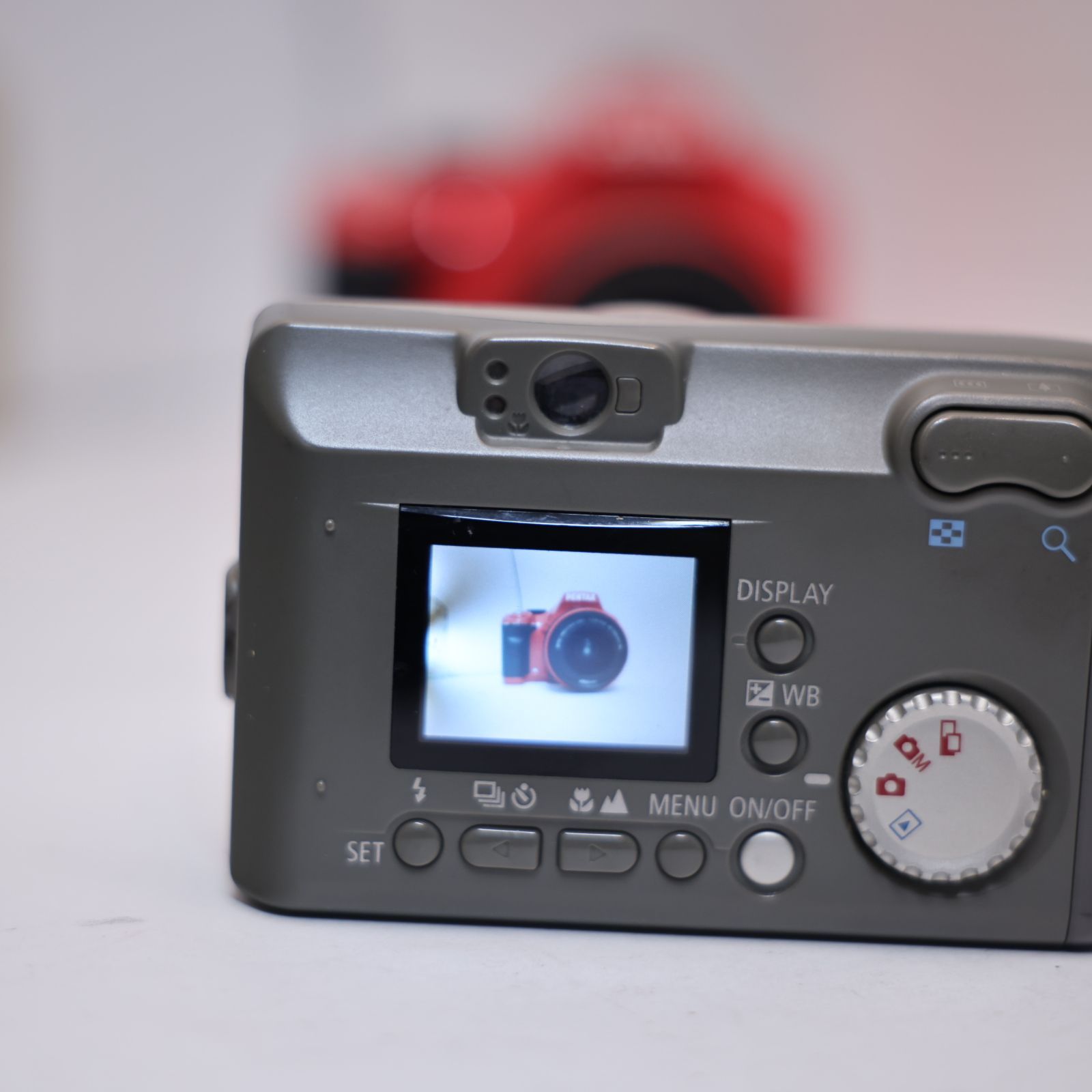 スマホ転送可 デジタルカメラ Canon Powershot A20 コンデジ メモリー