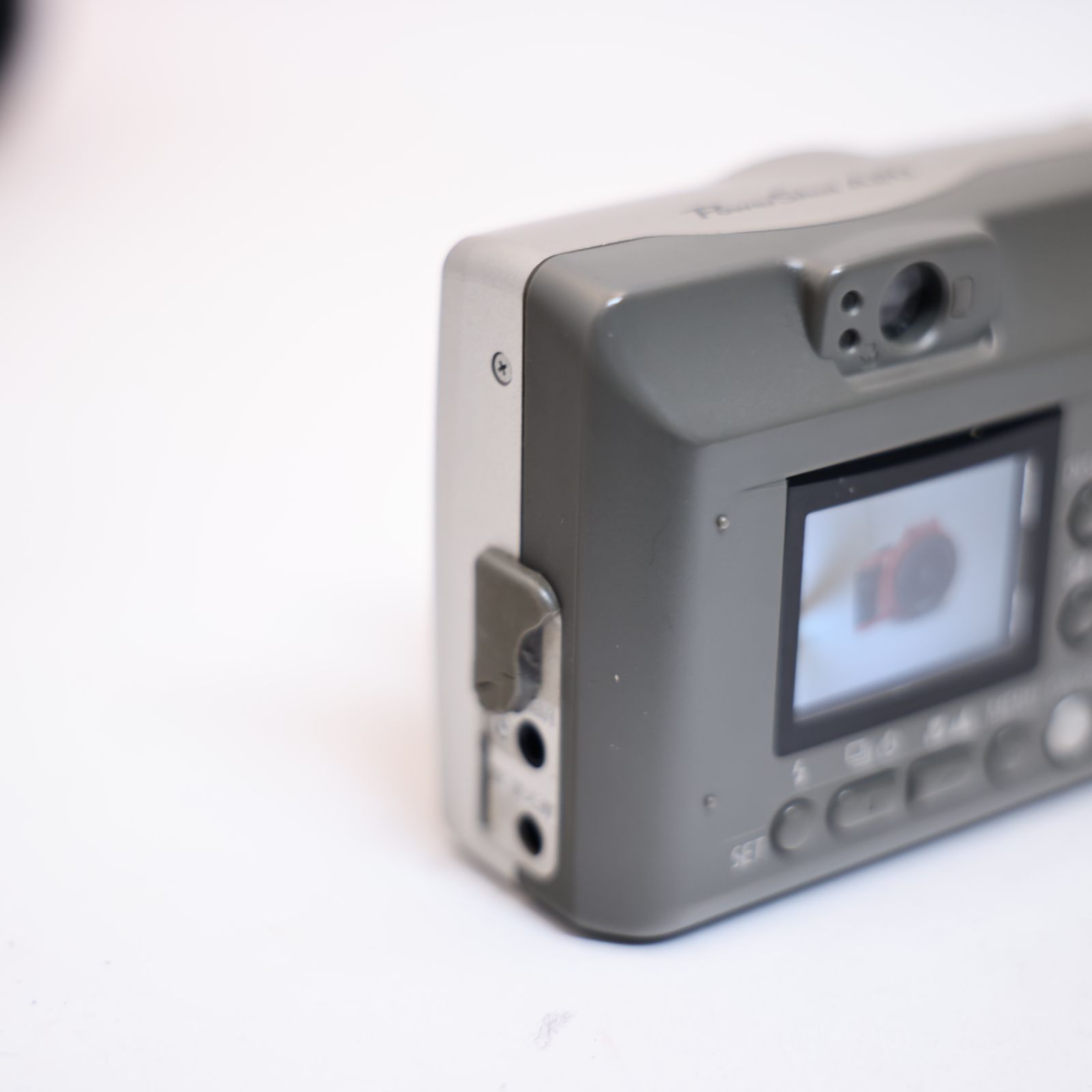 スマホ転送可 デジタルカメラ Canon Powershot A20 コンデジ メモリー