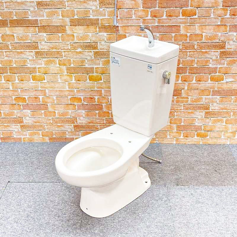 【中古品】【美品】 TOTO トイレ 洋式便器 (床下排水) 「CS670B」 排水芯200mm とタンク「SH671BA」のセット #SC1(パステルアイボリー) 53F