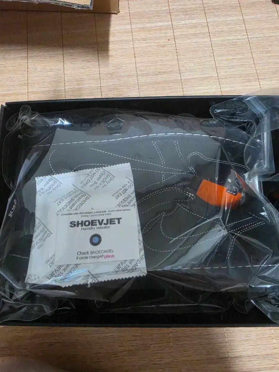 ジョーダン1 トラヴィス スコット ブラックファントム 260サイズ