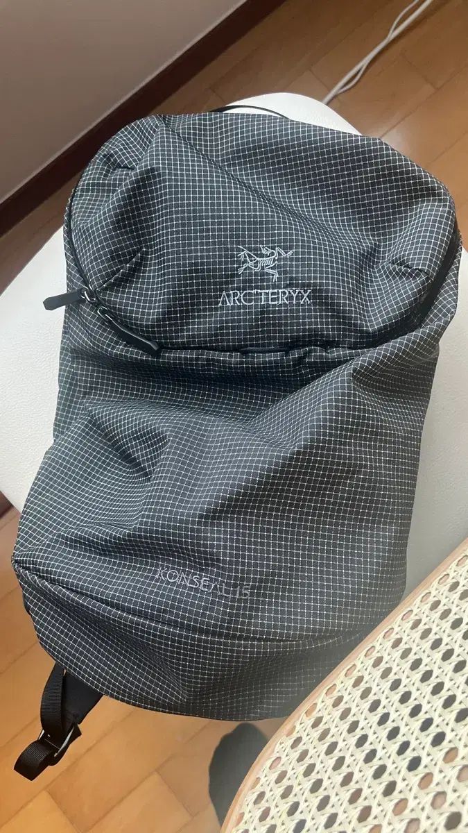 ARC'TERYX アークテリクス コンシール 正規品登録完了 1回使用