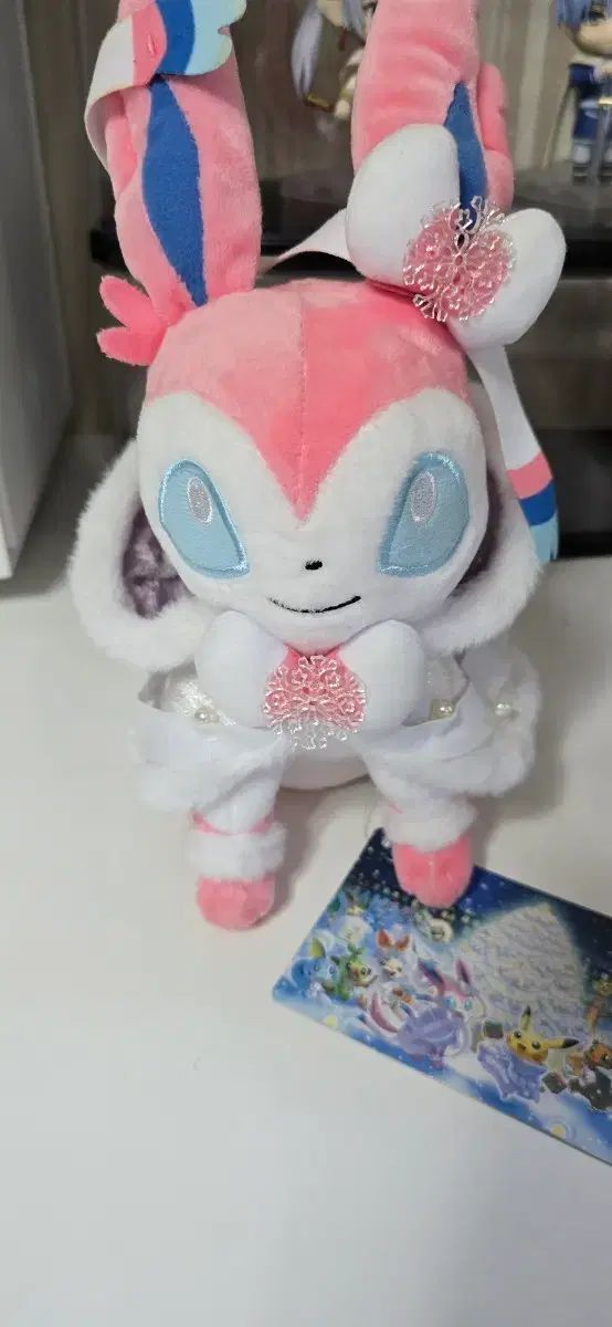 ポケモンセンター 2019 frosty Christmas ニンフィア ぬいぐるみ