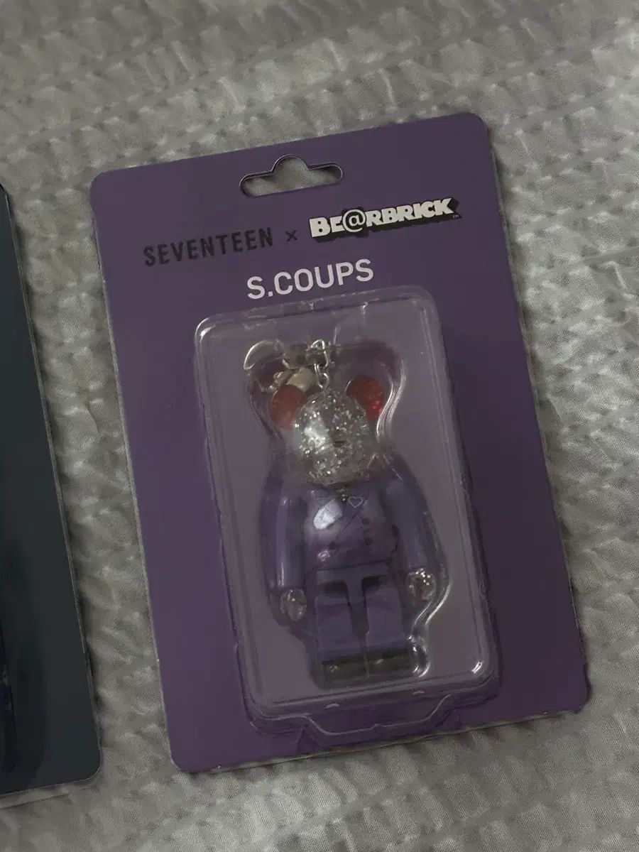 SEVENTEEN(セブンティーン・セブチ) BE@RBRICK(ベアブリック) 100