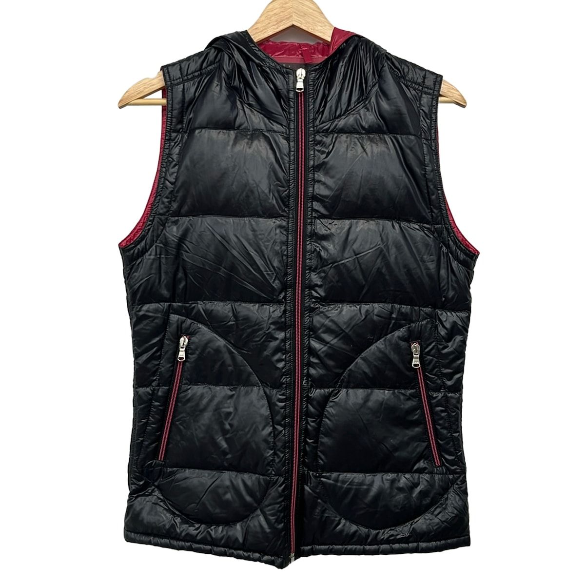 HERNO(ヘルノ) ベスト サイズ42 M レディース美品 - 黒×ピンク ジップアップ/中綿/for Hello Kitty 13,572円