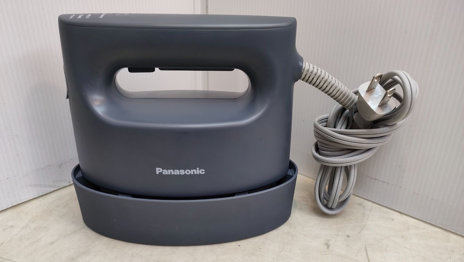 ◇Panasonic アイロン 2025年製 NI-FS60B - メルカリ