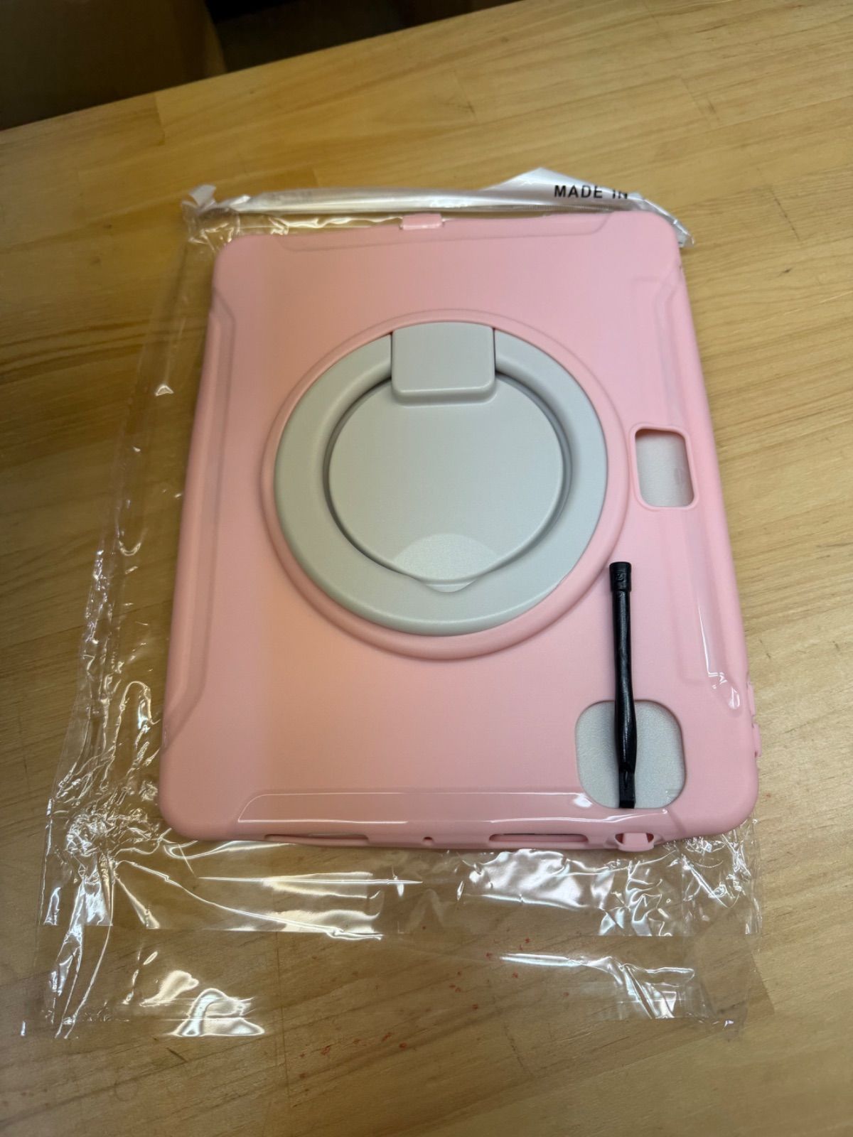 iPad Pro 11 M5/M4 ケース リング付 衝撃吸収 ピンク - メルカリ