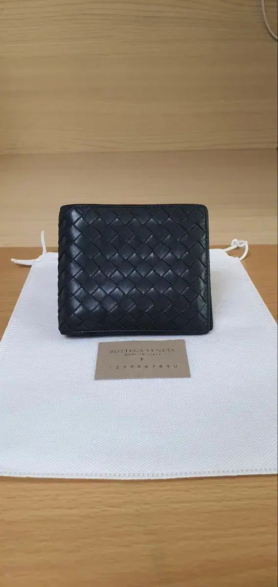 ボッテガ・ヴェネタ 財布/二つ折り財布 正規品 A級 (鑑定済)