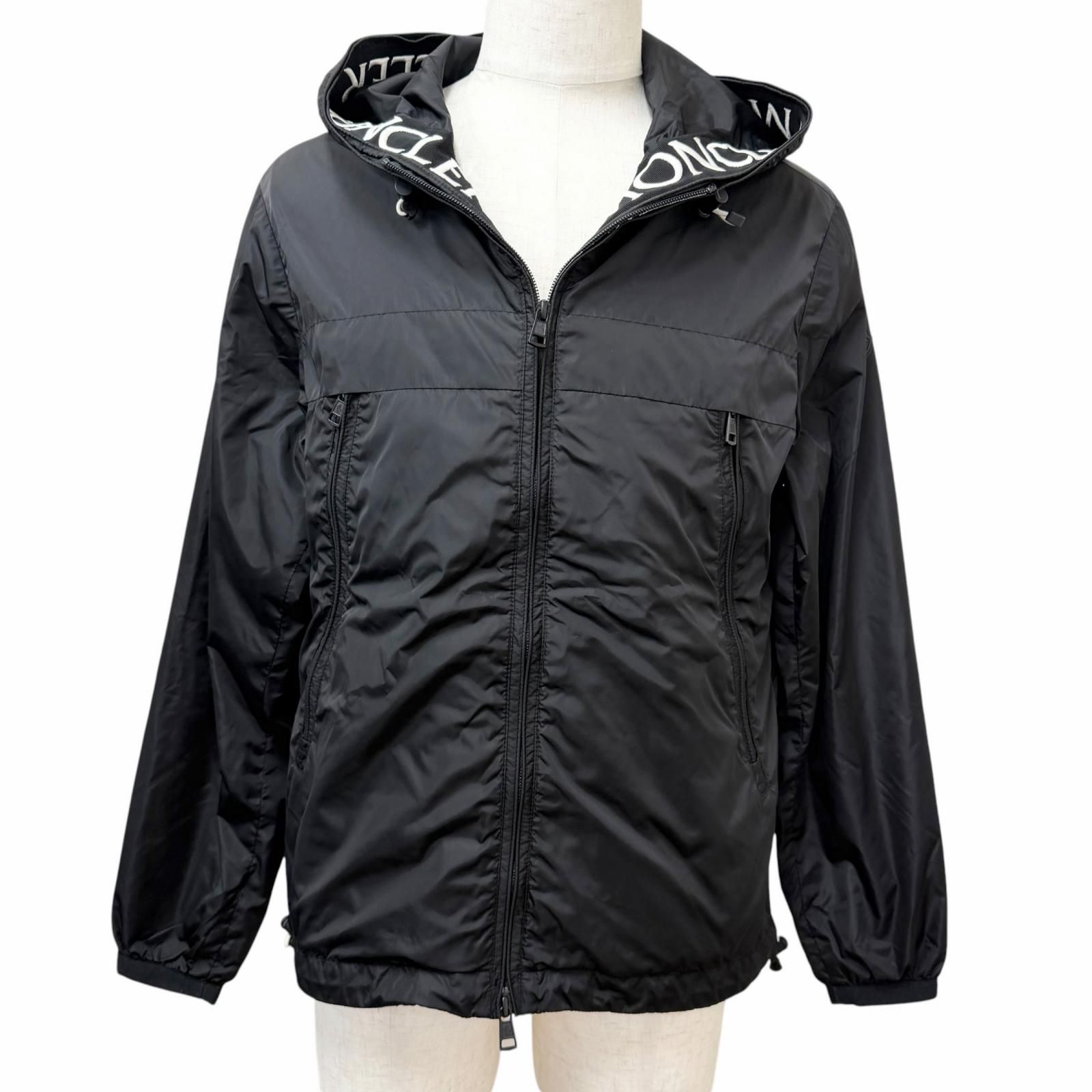 美品□MONCLER モンクレール D10914163505 MASSEREAU GIUBBOTTO フードロゴ刺繍 ブルゾンジャケット ウィンドブレーカー ブラック 1