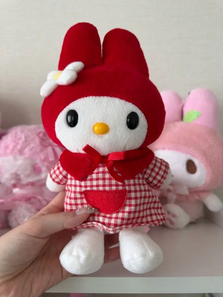 クラシック赤マイメロディ 赤麻ぬいぐるみ
