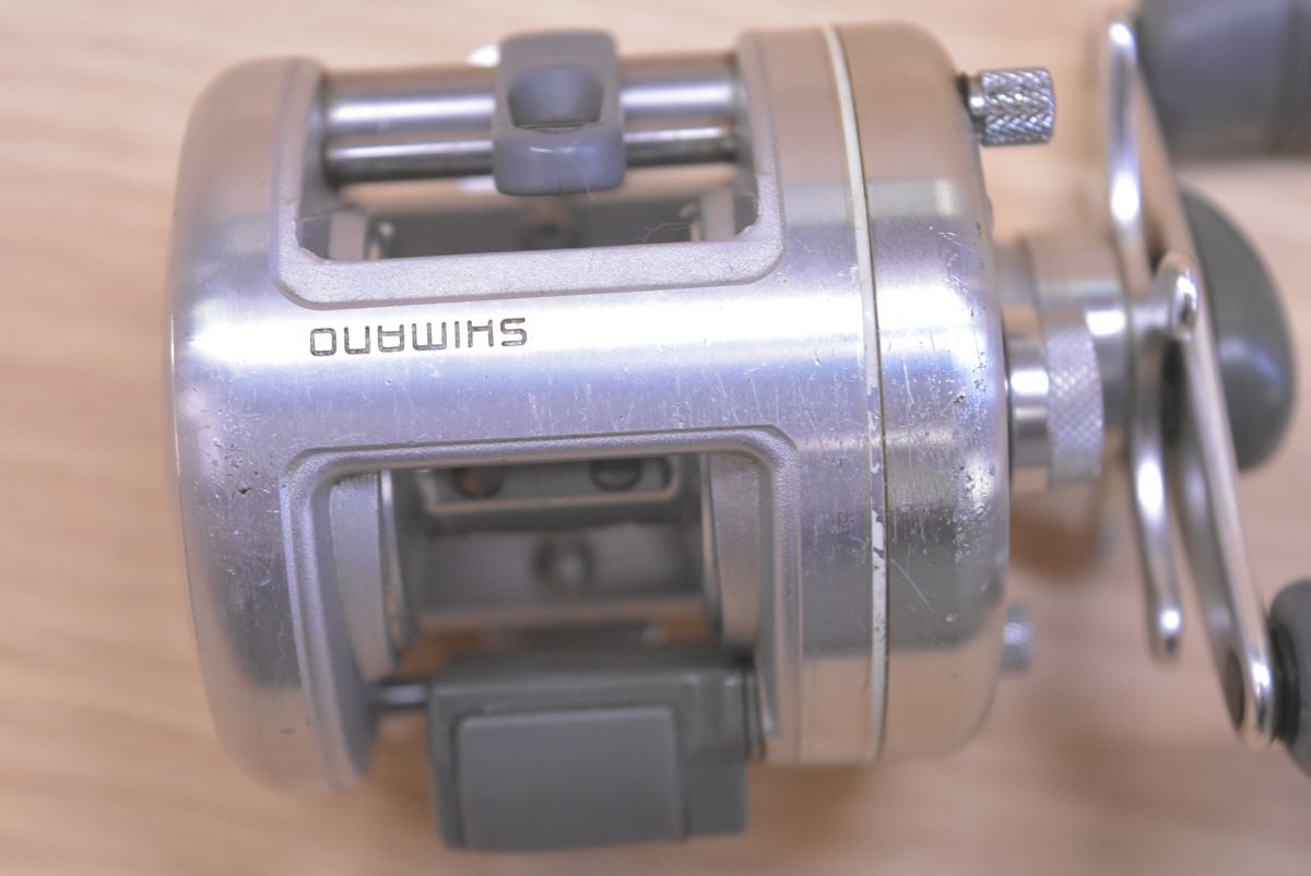 シマノ 92 カルカッタ 100 ベイトリール 右 SHIMANO CALCUTTA バス釣り