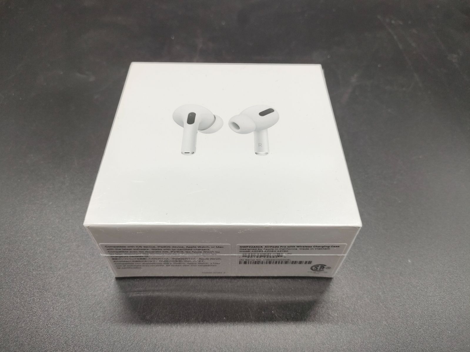 【新品未開封】AirPods Pro(MWP22AM/A)エアポッズ　プロUS版