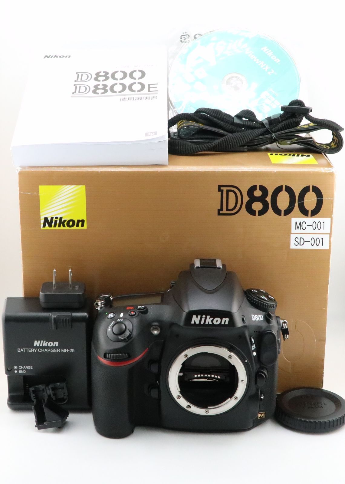 ★美品★ショット数15,586 回★ニコン NIKON D800 ボディ 元箱・充電器・説明書・ストラップ付﻿★　W0651＃5212