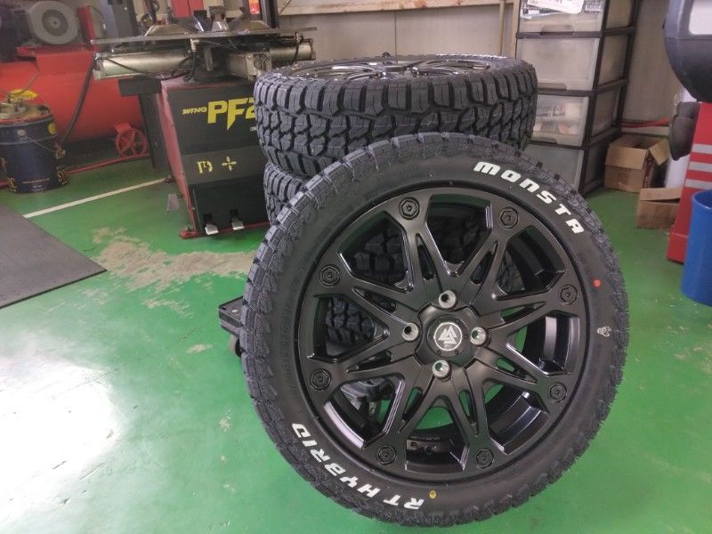 ハイゼットジャンボ タイヤホイールセット ホワイトレター MONSTA RT HYBRID 165/60R15 15インチ MUD-X