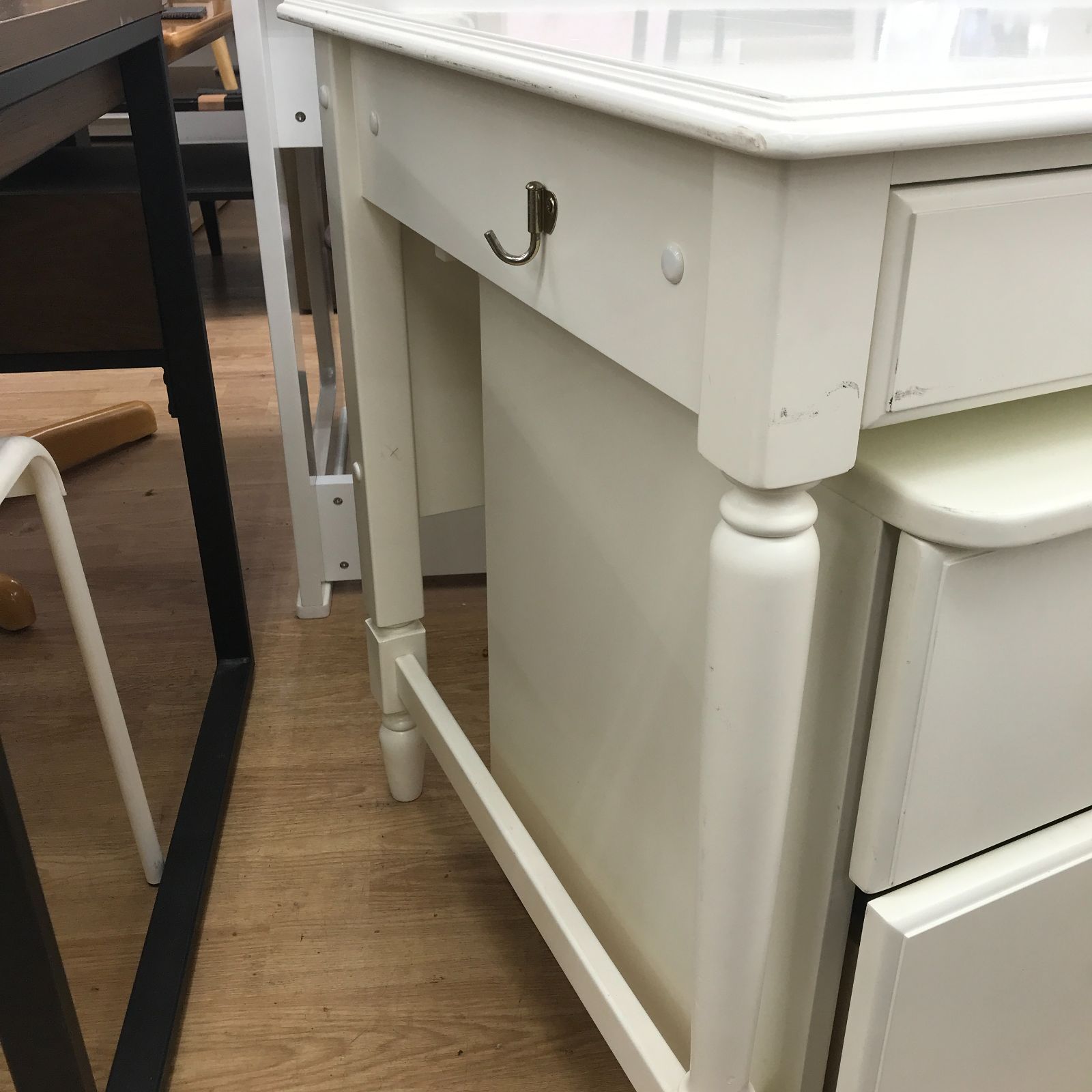 ☆関東地域限定販売☆リユースのサカイ春日部店☆ 東海家具 デスク
