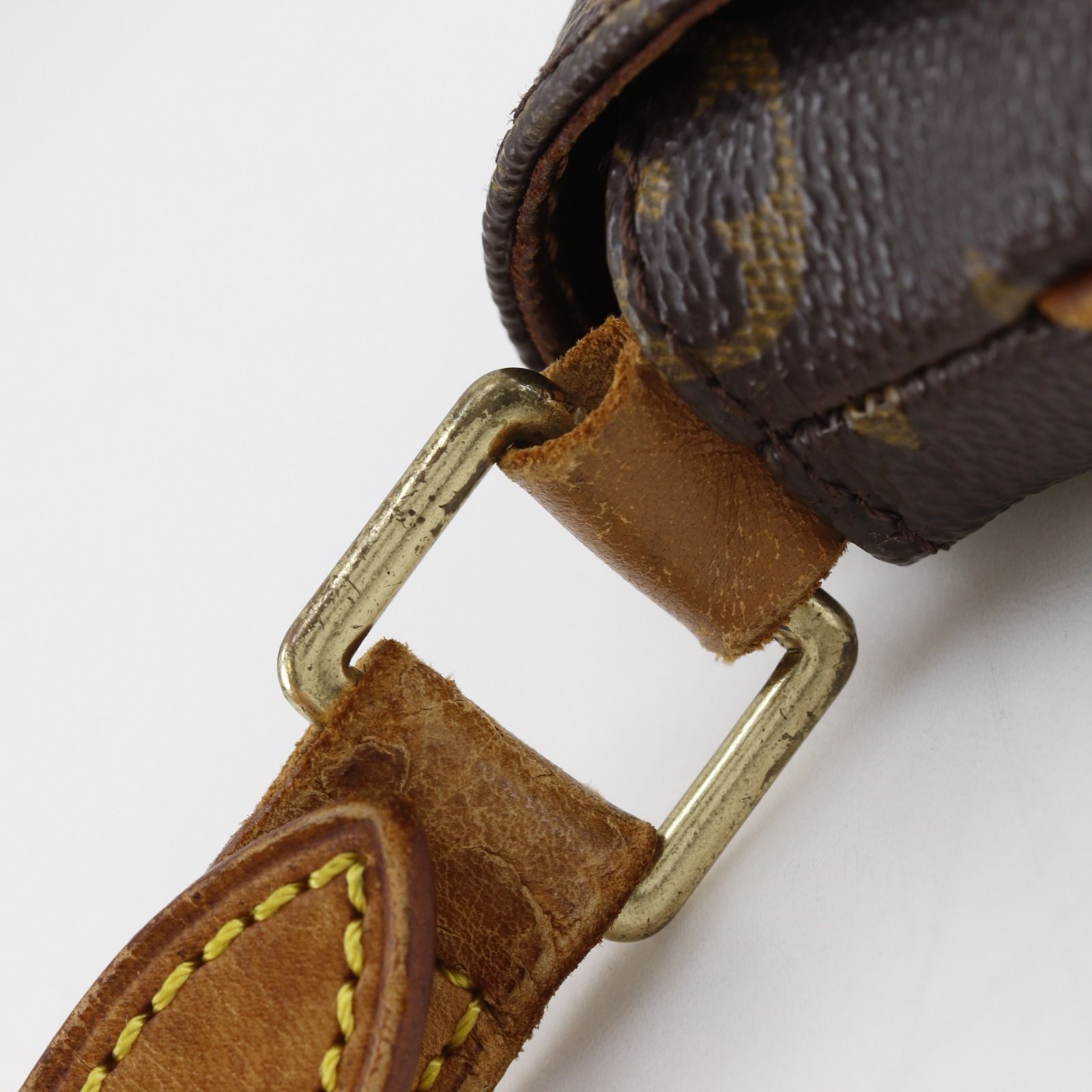LOUIS VUITTON】ルイ・ヴィトン ミュゼット・タンゴ ショート