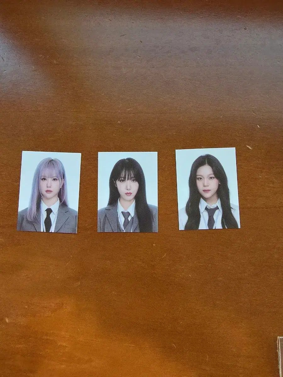 VIVIZ（ビビジ） GFRIEND（ジーフレンド） 証明写真 まとめ 出品
