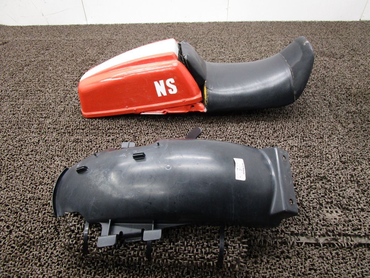 NS250F シングル シートカウル インナーフェンダー □B6831！MC11 ホンダ 【 MC11E 】 キャブ車