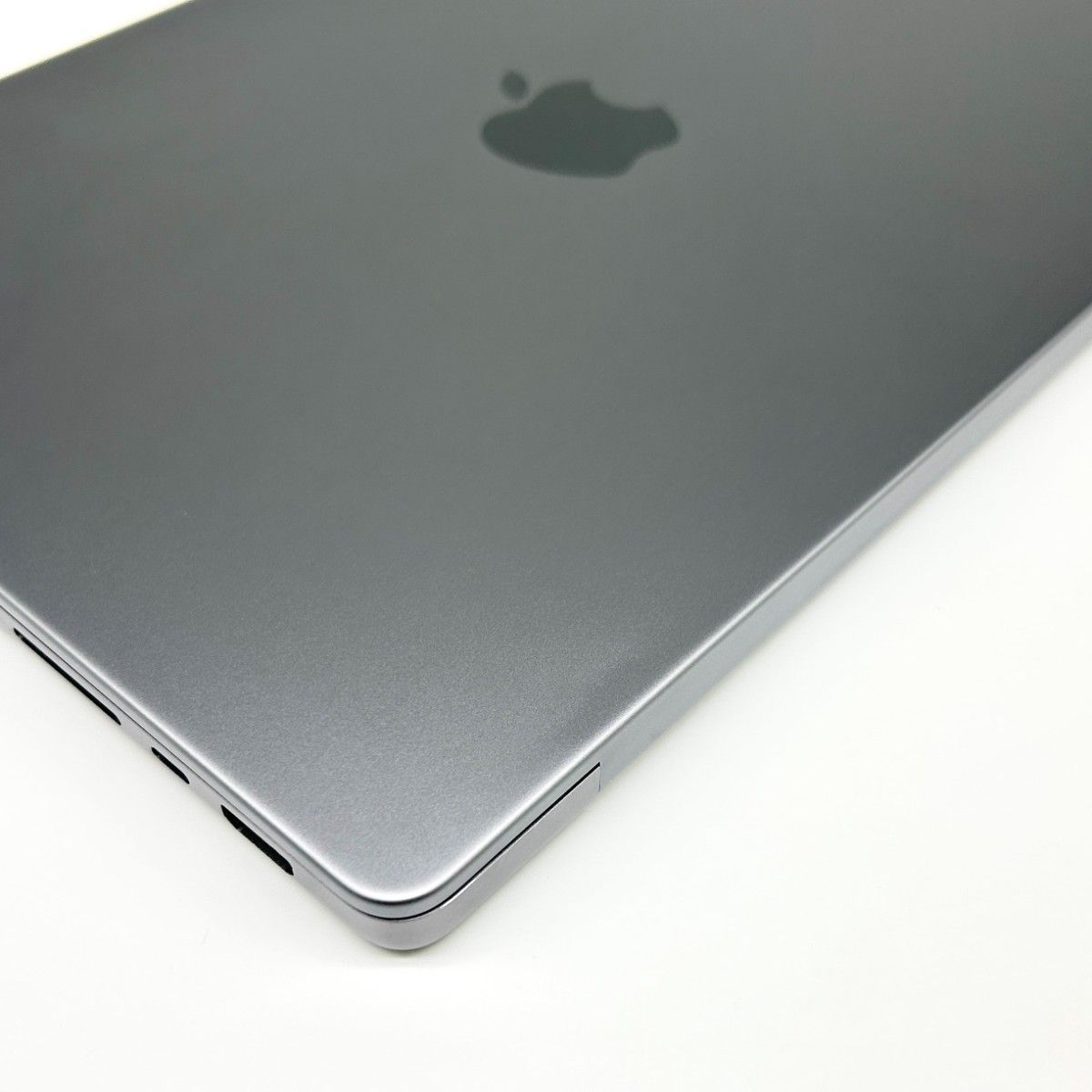 良品】MacBook Pro M2 Pro 14